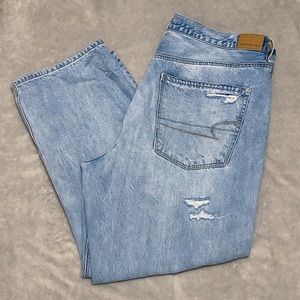 AE 90s Boyfriend Jeans